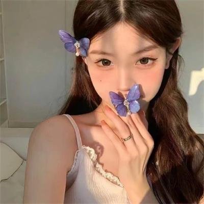 茱莉娅的眼睛海报